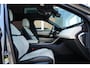 Land Rover Range Rover Velar 3.0 V6 AWD First Edition 300pk Panoramadak/Meridian/Trekhaak