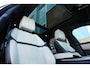Land Rover Range Rover Velar 3.0 V6 AWD First Edition 300pk Panoramadak/Meridian/Trekhaak