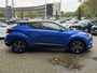 Toyota C-HR 1.8 Hybrid DYNAMIC BI-TONE TREKHAAK 4S-BANDEN NAVI CLIMA CAMERA AD-CRUISE BLUETOOTH LM-VELGEN
