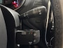 Renault Captur 90PK TCe Intens | Easy Life Pack | Climate Control | Cruise Control | Licht & Regen Sensor | Navi | Camera | Full LED | Lichtmetalen Velgen | Parkeersensoren |