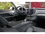 Volvo XC90 T8 Recharge AWD 455pk Ultimate Dark Black Edition | Bowers&Wilkins | Luchtvering | Massage | Trekhaak | 360 Camera | Pilot Assist | Schuifdak | 22" Velgen