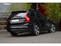 Volvo XC90 T8 Recharge AWD 455pk Ultimate Dark Black Edition | Bowers&Wilkins | Luchtvering | Massage | Trekhaak | 360 Camera | Pilot Assist | Schuifdak | 22" Velgen