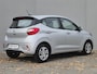 Hyundai i10 1.0 i- Comfort Handgeschakeld / Airco / Stuur-, en Stoelverwarming / Cruise control / Parkeersensoren achter / Elektrische ramen voor / DAB radio / Dealer onderhouden /