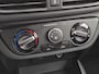 Hyundai i10 1.0 i- Comfort Handgeschakeld / Airco / Stuur-, en Stoelverwarming / Cruise control / Parkeersensoren achter / Elektrische ramen voor / DAB radio / Dealer onderhouden /
