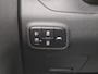 Hyundai i10 1.0 i- Comfort Handgeschakeld / Airco / Stuur-, en Stoelverwarming / Cruise control / Parkeersensoren achter / Elektrische ramen voor / DAB radio / Dealer onderhouden /