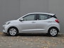 Hyundai i10 1.0 i- Comfort Handgeschakeld / Airco / Stuur-, en Stoelverwarming / Cruise control / Parkeersensoren achter / Elektrische ramen voor / DAB radio / Dealer onderhouden /