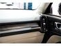 Volvo XC40 1.5 T5 Plug-in Hybrid 193kW/262pk DCT7 Ultimate Bright FACELIFT! PANORAMADAK + HARMAN/KARDON + ADAPT.CRUISE + PILOT ASSIST + NAVI SENSUS + BLIS + LANE ASSIST + EL.STOELEN + STOEL-&STUURVERWARMING + CAMERA + KEYLESS + PARKSENSOREN V&A + 19” LM-VELGEN!!