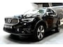 Volvo XC40 1.5 T5 Plug-in Hybrid 193kW/262pk DCT7 Ultimate Bright FACELIFT! PANORAMADAK + HARMAN/KARDON + ADAPT.CRUISE + PILOT ASSIST + NAVI SENSUS + BLIS + LANE ASSIST + EL.STOELEN + STOEL-&STUURVERWARMING + CAMERA + KEYLESS + PARKSENSOREN V&A + 19” LM-VELGEN!!