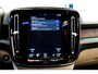 Volvo XC40 1.5 T5 Plug-in Hybrid 193kW/262pk DCT7 Ultimate Bright FACELIFT! PANORAMADAK + HARMAN/KARDON + ADAPT.CRUISE + PILOT ASSIST + NAVI SENSUS + BLIS + LANE ASSIST + EL.STOELEN + STOEL-&STUURVERWARMING + CAMERA + KEYLESS + PARKSENSOREN V&A + 19” LM-VELGEN!!