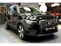 Volvo XC40 1.5 T5 Plug-in Hybrid 193kW/262pk DCT7 Ultimate Bright FACELIFT! PANORAMADAK + HARMAN/KARDON + ADAPT.CRUISE + PILOT ASSIST + NAVI SENSUS + BLIS + LANE ASSIST + EL.STOELEN + STOEL-&STUURVERWARMING + CAMERA + KEYLESS + PARKSENSOREN V&A + 19” LM-VELGEN!!