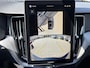 Volvo XC60 2.0 T6 Plug-in hybrid AWD Ultra Black Edition | Luchtvering | Bowers en Wilkins audio | Panoramadak | Geventileerde nappa lederen stoelen | Extra getint glas | 22'' velgen | 360 camera