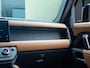 Land Rover Defender 110 2.0 P300e 110 X-Dynamic HSE l NP €126.834 l Trekhaak l Schuif-/kantel Panorama dak l Black Pack l 22 Inch