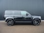 Land Rover Defender 110 2.0 P300e 110 X-Dynamic HSE l NP €126.834 l Trekhaak l Schuif-/kantel Panorama dak l Black Pack l 22 Inch