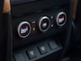 Land Rover Defender 110 2.0 P300e 110 X-Dynamic HSE l NP €126.834 l Trekhaak l Schuif-/kantel Panorama dak l Black Pack l 22 Inch
