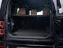 Land Rover Defender 110 2.0 P300e 110 X-Dynamic HSE l NP €126.834 l Trekhaak l Schuif-/kantel Panorama dak l Black Pack l 22 Inch
