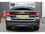 BMW 5-Serie 520i Business Edition Plus M-Sport - Schuif kanteldak - Laserlight - 19 inch Goed onderhouden