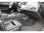 BMW 5-Serie 520i Business Edition Plus M-Sport - Schuif kanteldak - Laserlight - 19 inch Goed onderhouden
