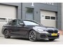 BMW 5-Serie 520i Business Edition Plus M-Sport - Schuif kanteldak - Laserlight - 19 inch- Lederen bekleding - Comfort zetels - Goed onderhouden - Nederlandse BMW