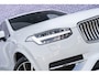Volvo XC90 T8 Recharge AWD Inscription | Trekhaak | Luchtvering | 360º Camera | Harman Kardon audio | Full LED koplampen | 	360º Camera | Verwarmbare voorruit | Park Pilot