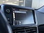 Peugeot 2008 1.2 PureTech Allure - Navigatie - Panoramadak - Climate Control - Parkeersensoren