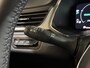 Renault Captur 145PK E-Tech Full Hybrid Techno Automaat | Winter Pack | Climate Control | Apple CarPlay/Android Auto | Digital Cockpit | Lichtmetalen Velgen | 9,3" Navi | Privacy Glass | Cruise Control | Keyless Entry |