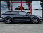 Porsche Taycan Cross Turismo 4 93 kWh | Dual View | Achteras besturing | BOSE Audio | Warmtepomp | Panoramadak | 4 +1 Zits | Carbon | Sport Chrono | Stoelverwarming | Sportstoelen 18 Voudig | 360 Camera | Leder |