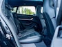 Porsche Taycan Cross Turismo 4 93 kWh | Dual View | Achteras besturing | BOSE Audio | Warmtepomp | Panoramadak | 4 +1 Zits | Carbon | Sport Chrono | Stoelverwarming | Sportstoelen 18 Voudig | 360 Camera | Leder |