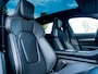 Porsche Taycan Cross Turismo 4 93 kWh | Dual View | Achteras besturing | BOSE Audio | Warmtepomp | Panoramadak | 4 +1 Zits | Carbon | Sport Chrono | Stoelverwarming | Sportstoelen 18 Voudig | 360 Camera | Leder |