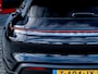 Porsche Taycan Cross Turismo 4 93 kWh | Dual View | Achteras besturing | BOSE Audio | Warmtepomp | Panoramadak | 4 +1 Zits | Carbon | Sport Chrono | Stoelverwarming | Sportstoelen 18 Voudig | 360 Camera | Leder |
