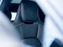 Porsche Taycan Cross Turismo 4 93 kWh | Dual View | Achteras besturing | BOSE Audio | Warmtepomp | Panoramadak | 4 +1 Zits | Carbon | Sport Chrono | Stoelverwarming | Sportstoelen 18 Voudig | 360 Camera | Leder |