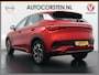 BYD Atto 3 60kWh Design SOH 100% Panoramadak Leder+Elektr.Verst. Warmtepomp Adaptieve Cruise 360°Camera Apple Carplay Android Auto Elektr.Achterklep Design Verkeersbord detectie WiFi DAB Led Rijstrooksensor Keyless Smartphone Entry Fabrieksgarantie tot 15-12-2028/150.000km Garantie op de LFP Accu tot 15-12-2030/200.000km €44.000,- Nieuw!