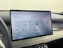 BYD Atto 3 60kWh Design SOH 98% Panoramadak Leder+Elektr.Verst. Warmtepomp Adaptieve Cruise 360°Camera Apple Carplay Android Auto Elektr.Achterklep Design Verkeersbord detectie WiFi DAB Led Rijstrooksensor Keyless Smartphone Entry Fabrieksgarantie tot 20-12-2028/150.000km Garantie op de LFP Accu tot 20-12-2030/200.000km €44.000,- Nieuw!