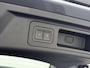 BYD Atto 3 60kWh Design SOH 98% Panoramadak Leder+Elektr.Verst. Warmtepomp Adaptieve Cruise 360°Camera Apple Carplay Android Auto Elektr.Achterklep Design Verkeersbord detectie WiFi DAB Led Rijstrooksensor Keyless Smartphone Entry Fabrieksgarantie tot 20-12-2028/150.000km Garantie op de LFP Accu tot 20-12-2030/200.000km €44.000,- Nieuw!