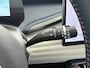 BYD Atto 3 60kWh Design SOH 98% Panoramadak Leder+Elektr.Verst. Warmtepomp Adaptieve Cruise 360°Camera Apple Carplay Android Auto Elektr.Achterklep Design Verkeersbord detectie WiFi DAB Led Rijstrooksensor Keyless Smartphone Entry Fabrieksgarantie tot 20-12-2028/150.000km Garantie op de LFP Accu tot 20-12-2030/200.000km €44.000,- Nieuw!