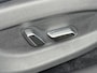 BYD Atto 3 60kWh Design SOH 98% Panoramadak Leder+Elektr.Verst. Warmtepomp Adaptieve Cruise 360°Camera Apple Carplay Android Auto Elektr.Achterklep Design Verkeersbord detectie WiFi DAB Led Rijstrooksensor Keyless Smartphone Entry Fabrieksgarantie tot 12-12-2028/150.000km Garantie op de LFP Accu tot 12-12-2030/200.000km €44.000,- Nieuw!