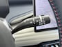 BYD Atto 3 60kWh Design SOH 98% Panoramadak Leder+Elektr.Verst. Warmtepomp Adaptieve Cruise 360°Camera Apple Carplay Android Auto Elektr.Achterklep Design Verkeersbord detectie WiFi DAB Led Rijstrooksensor Keyless Smartphone Entry Fabrieksgarantie tot 12-12-2028/150.000km Garantie op de LFP Accu tot 12-12-2030/200.000km €44.000,- Nieuw!