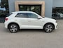 Volkswagen T-Roc 1.5 TSI 150pk DSG R-Line | Camera | Keyless | Elek. Achterklep | Dode hoek | Rijklaar incl. 1 jaar Bovag garantie