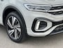 Volkswagen T-Roc 1.5 TSI 150pk DSG R-Line | Camera | Keyless | Elek. Achterklep | Dode hoek | Rijklaar incl. 1 jaar Bovag garantie