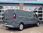 Renault Trafic 2.0 dCi 145 T29 L2H1 Luxe, 3 zits, cruise, navi, PDC, Trekhaak, Airco