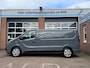 Renault Trafic 2.0 dCi 145 T29 L2H1 Luxe, 3 zits, cruise, navi, PDC, Trekhaak, Airco