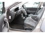 Renault Laguna Grand Tour 2.0-16V Tech Line , NAVI , LEDER , NWE APK
