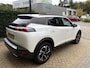 Peugeot 2008 1.2 PureTech Allure Pack Automaat, NW-Distributie Parelmoer Lak, LED, Camera, Halfleder, Stoelverwarming