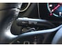 Mercedes-Benz B-klasse 180d Business Solution | CARPLAY | LED-KOPL | CAMERA | 16'LMV | NAVIGATIE | TREKHAAK | PDC-A |