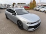 Volkswagen Passat Variant 1.5 eHybrid 272 Pk Automaat R-Line Edition | Trekhaak | 360° Camera | Panoramadak | Digitale Cockpit | Sporstoelen | Adaptive Cruise | Head-up | Carplay | 18 Inch | 13.658 Km!!