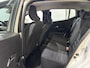 Dacia Sandero 100PK TCe Bi-Fuel Stepway Expression | Trekhaak (1100 KG) | Camera | Navi | Parkeersensoren | Climate Control | Stoelverwarming | Apple CarPlay/Android Auto | Cruise Control | Armsteun |
