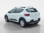 Dacia Sandero 100PK TCe Bi-Fuel Stepway Expression | Trekhaak (1100 KG) | Camera | Navi | Parkeersensoren | Climate Control | Stoelverwarming | Apple CarPlay/Android Auto | Cruise Control | Armsteun |