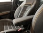 Dacia Sandero 100PK TCe Bi-Fuel Stepway Expression | Trekhaak (1100 KG) | Camera | Navi | Parkeersensoren | Climate Control | Stoelverwarming | Apple CarPlay/Android Auto | Cruise Control | Armsteun |