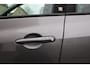Renault Clio 1.6 20th Anniversary Automaat | Airco | Elec Ramen | Cruise Control | Keyls entry & Start | Parkeer sensoren | Navi