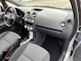 Mitsubishi Colt 1.3 Inform 95PK SCHUIF/KANTELDAK CLIMA.