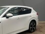 Mazda CX-60 2.5 e-SkyActiv PHEV Takumi Stoelverwarming en Ventilatie | Elek. Stoelen | Esdoorn interieurafwerking | Achteruitrijcamera | Apple Carplay/Android Auto|telefoonintegratie premium | Cruise control adaptief met Stop&Go en stuurhulp